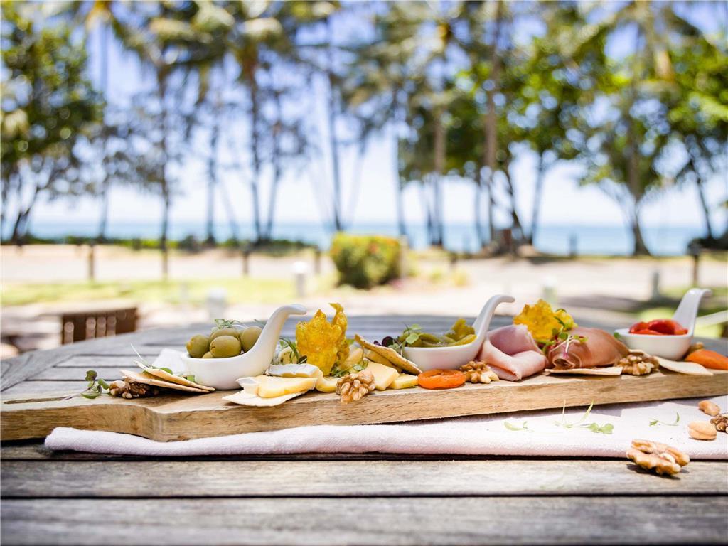 Отель The Reef House Adults Retreat Палм-Коув Ресторан фото